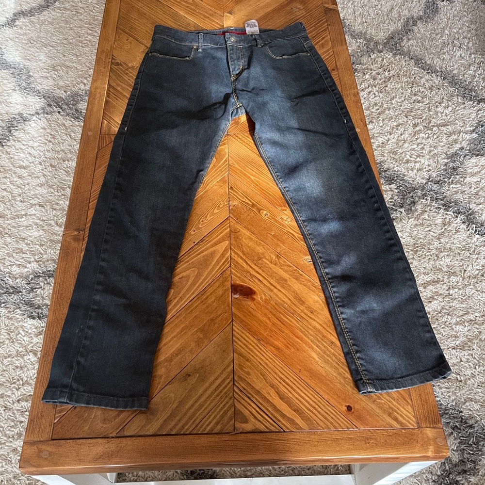 Levi’s high rise skinny jeans